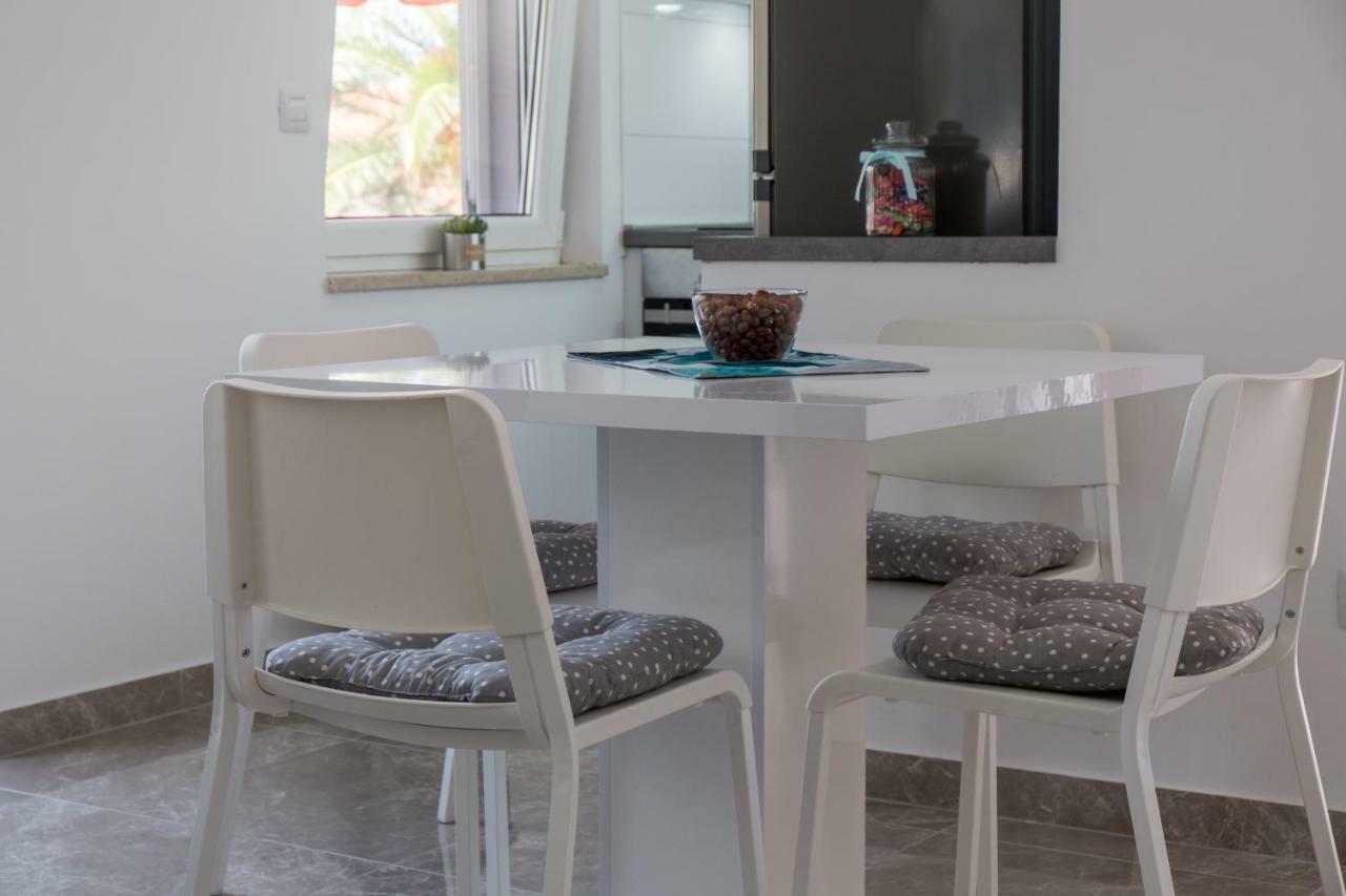 Apartman Filip Mali Losinj Luaran gambar